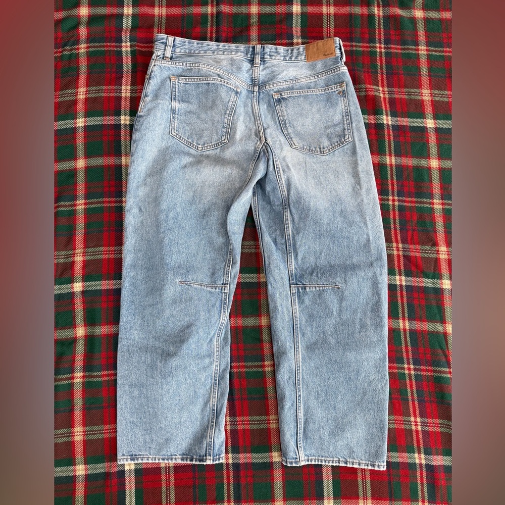 Madewell Darted Barrel-Leg Jeans - Light Blue - Picture 2 of 4
